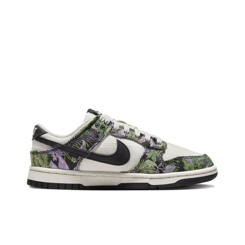 Dunk Low Floral Tapestry Women’s – FN7105-030