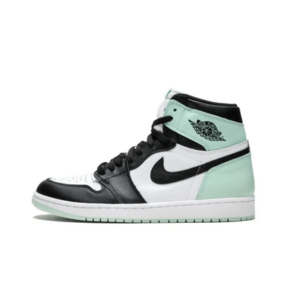 Air Jordan 1 Retro High OG NRG ‘Igloo’ 861428-100