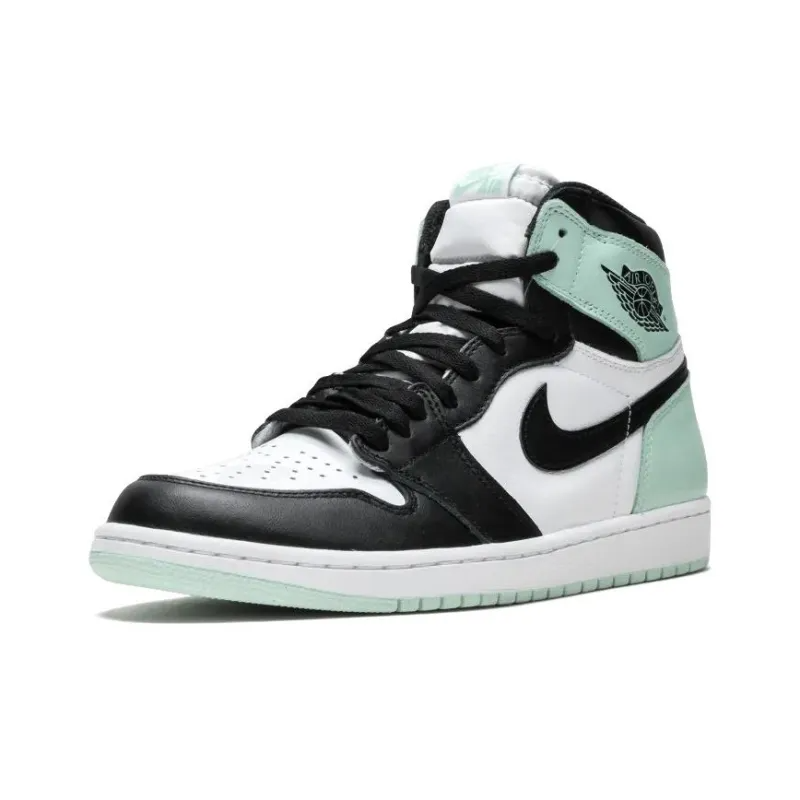 Air Jordan 1 Retro High OG NRG ‘Igloo’ 861428-100