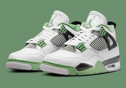 Jordan 4 Retro Seafoam (Women’s)