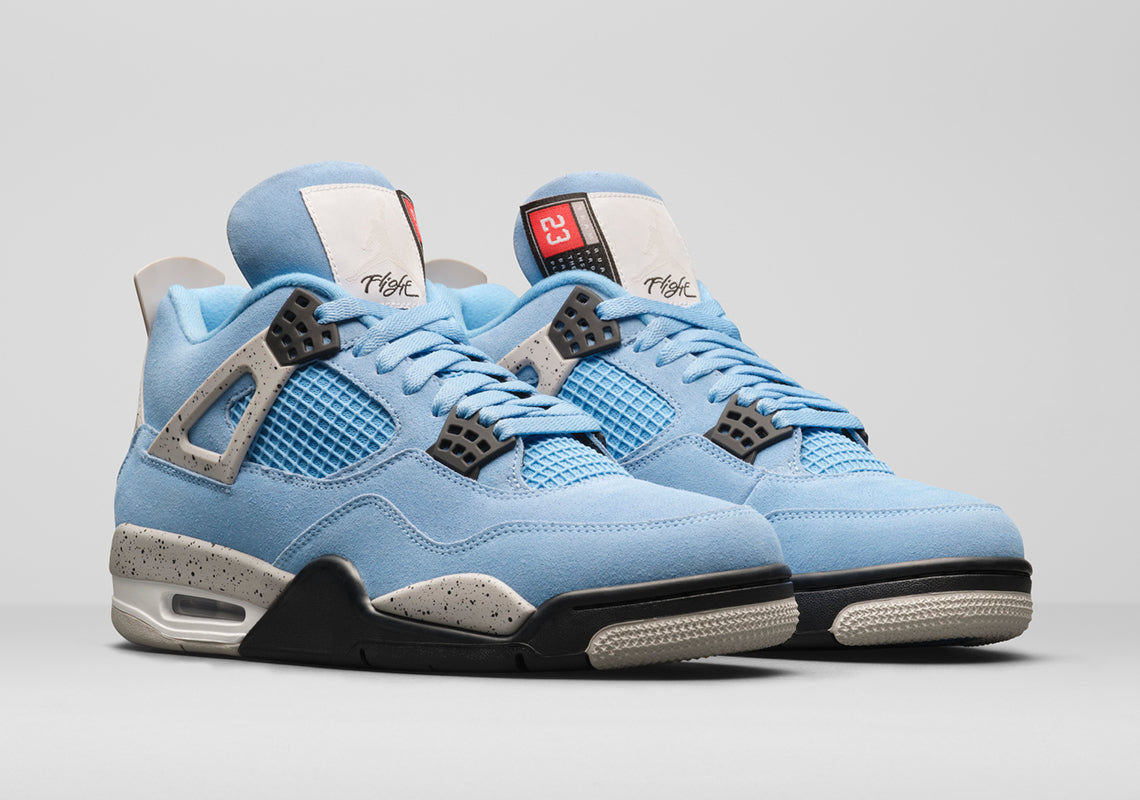 Jordan 4 Retro University Blue 2021