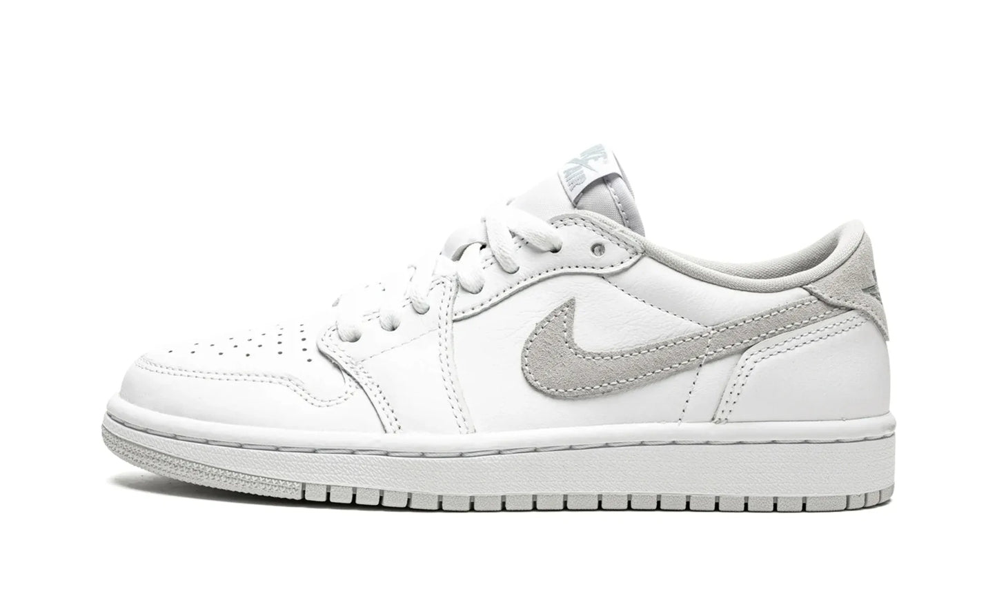 Air Jordan 1 Retro Low OG ‘Neutral Grey’ 2021  CZ0775-100