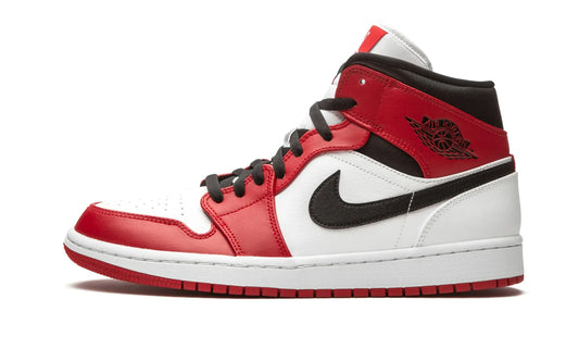 Air Jordan 1 Mid ‘Chicago’ 554724-173