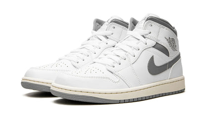 Air Jordan 1 Mid Neutral Grey 554724-135