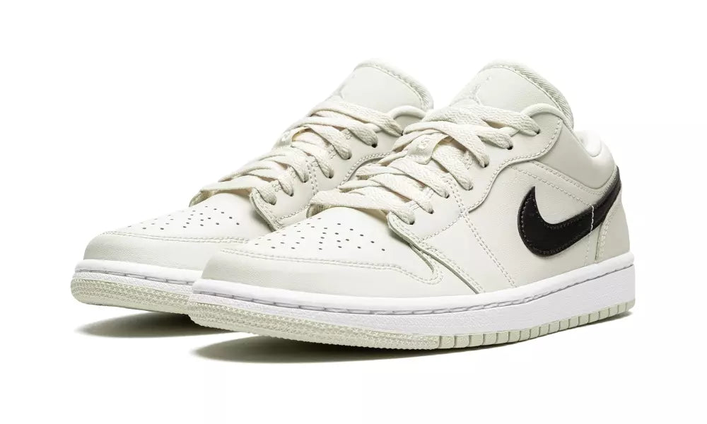 Air Jordan 1 Low ‘Coconut Milk’ – DC0774-121