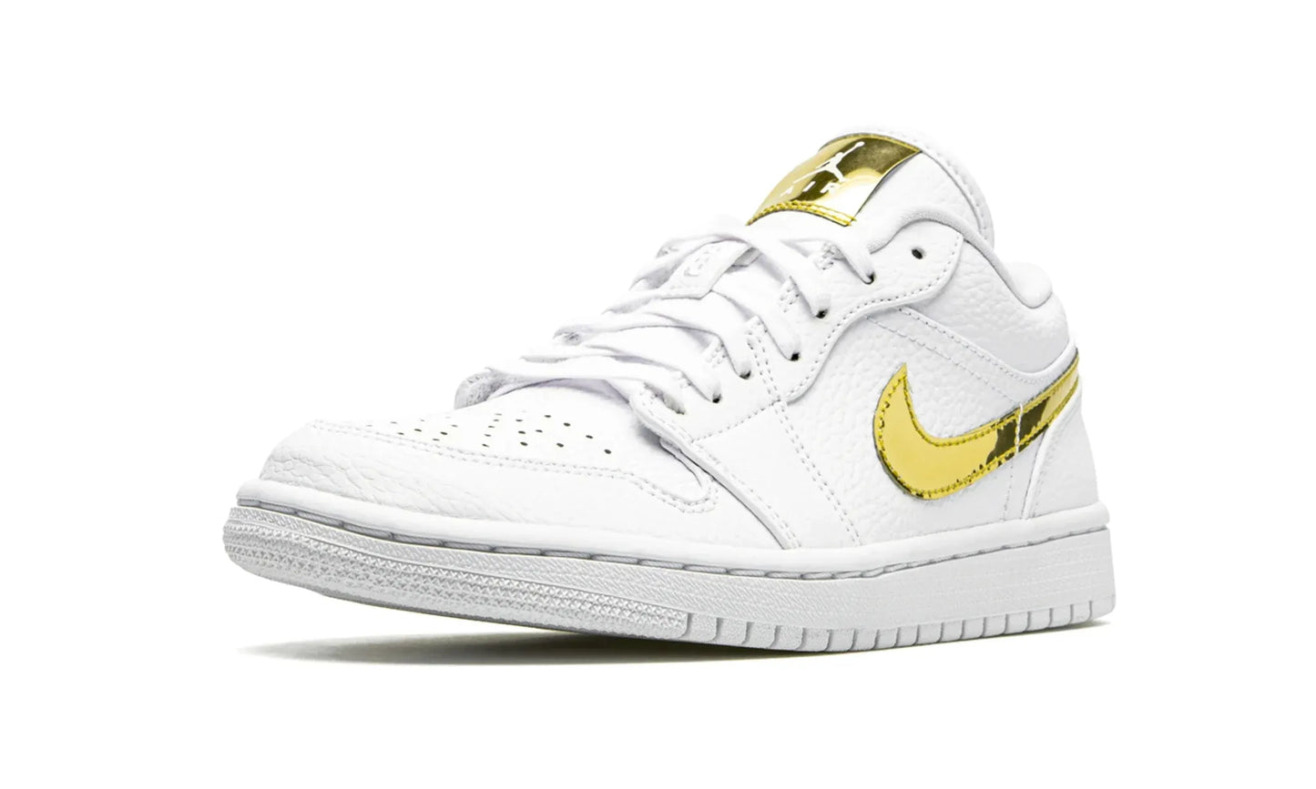 Air Jordan 1 Retro Low ‘White Metallic Gold’ EDJ6908-100