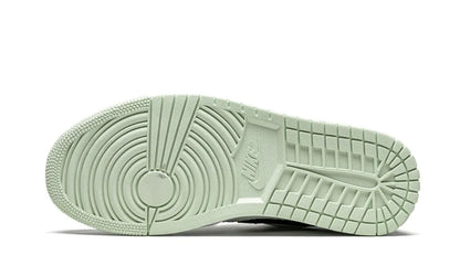 Air Jordan 1 Low SE ‘Barely Green’ CZ0776-300