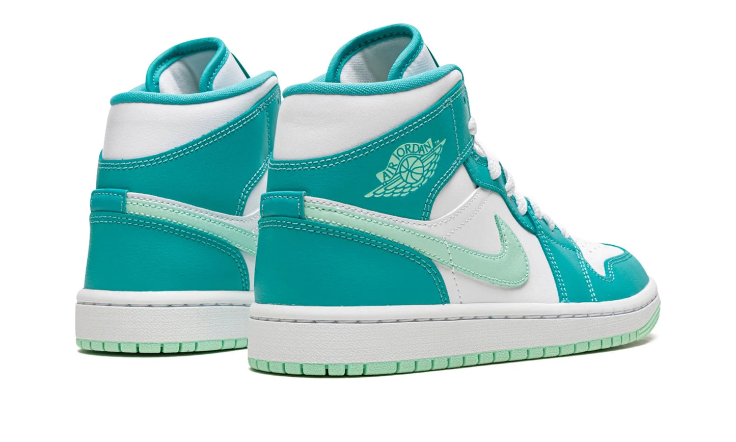 Air Jordan 1 Mid ‘Marine Green’ DV2229-300