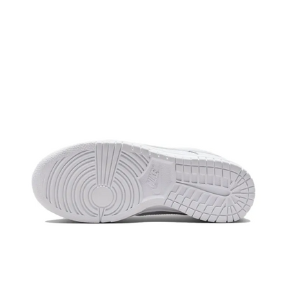 Dunk Low Dance – White Iridescent – Fd8683-100