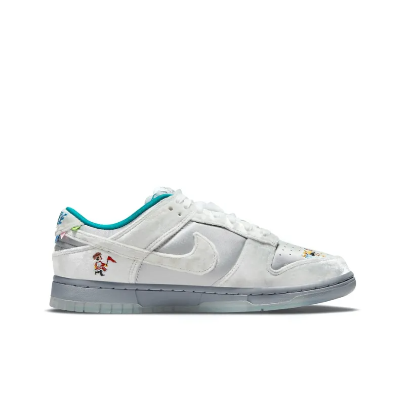 Dunk Low Ice – Do2326-001