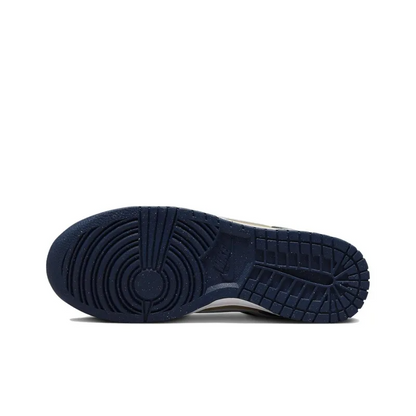 Dunk Low Next Nature Midnight Navy Gold – Dd1873-401