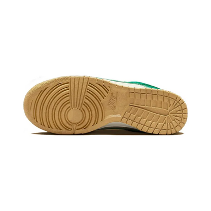 Dunk Low Malachite University Gold – FB7173-131