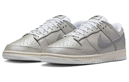 Nike Dunk Low Metallic Silver