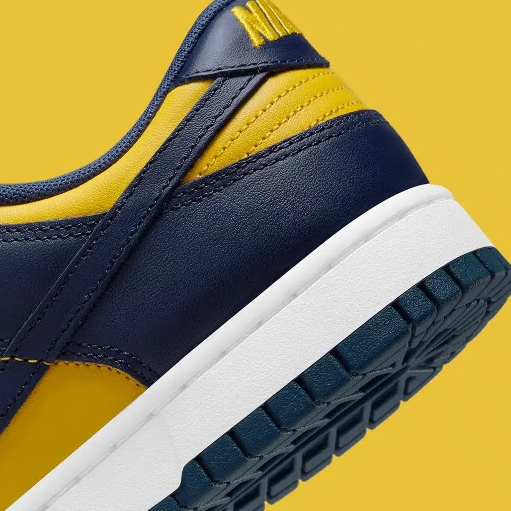 Nike Dunk Low Michigan (2021)