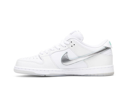 Nike SB Dunk Low Diamond Supply Co White Diamond