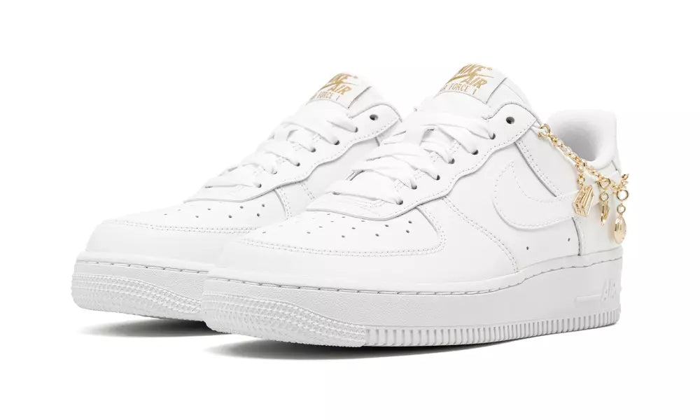 Air Force 1 07 LX Lucky Charms – Black DD1525-001