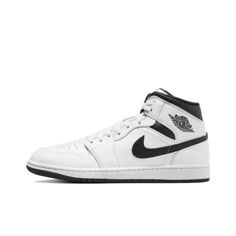 Air Jordan 1 Mid ‘reverse Panda’ – Dq8426-132