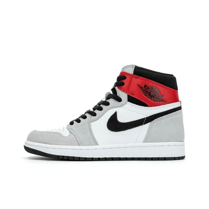 Air Jordan 1 Retro High OG ‘Smoke Grey’ 555088-126