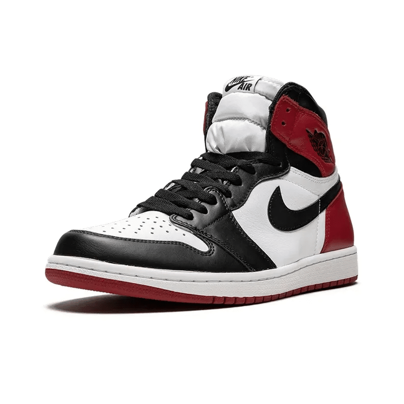 Air Jordan 1 Retro High OG Black Toe – 555088-125