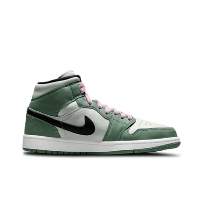 Air Jordan 1 Mid SE ‘Dutch Green’ CZ0774-300