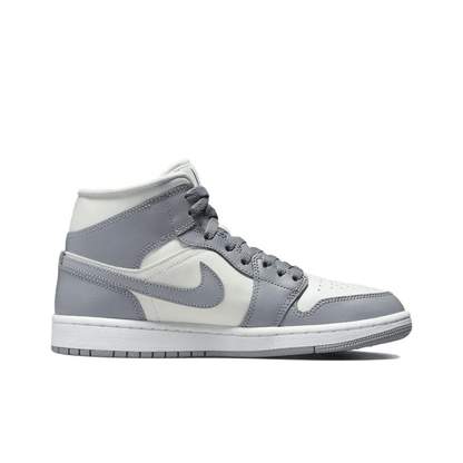 Air Jordan 1 Mid ‘Stealth’ EFD9665-351