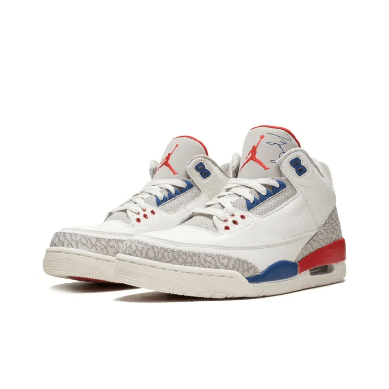 Air Jordan 3 Retro ‘International Flight’ 136064-140