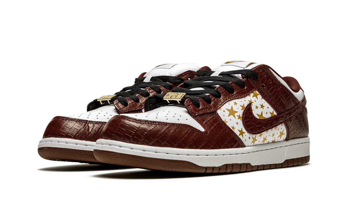 SB Dunk Low ‘Supreme – Stars – Barkroot Brown’ PR-263310