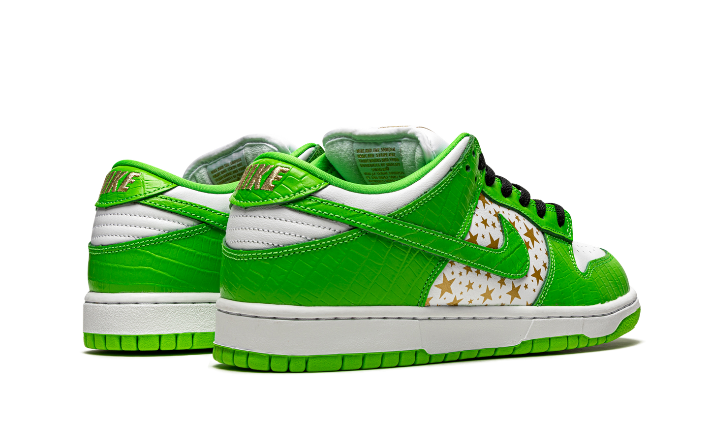 SB Dunk Low ‘Supreme – Stars – Mean Green’ PR-159275