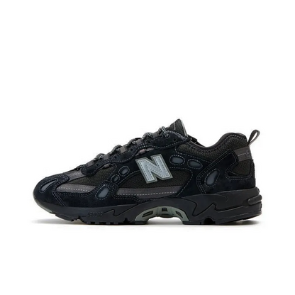 New Balance 827 Thisisneverthat Black ML827KTV