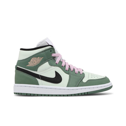 Wmns Air Jordan 1 Mid SE ‘Dutch Green’ CZ0774-300