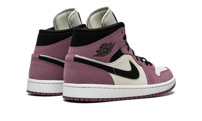 Air Jordan 1 Mid SE ‘Berry Pink’ ECZ4776-100