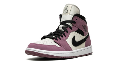 Air Jordan 1 Mid SE ‘Berry Pink’ ECZ4776-100